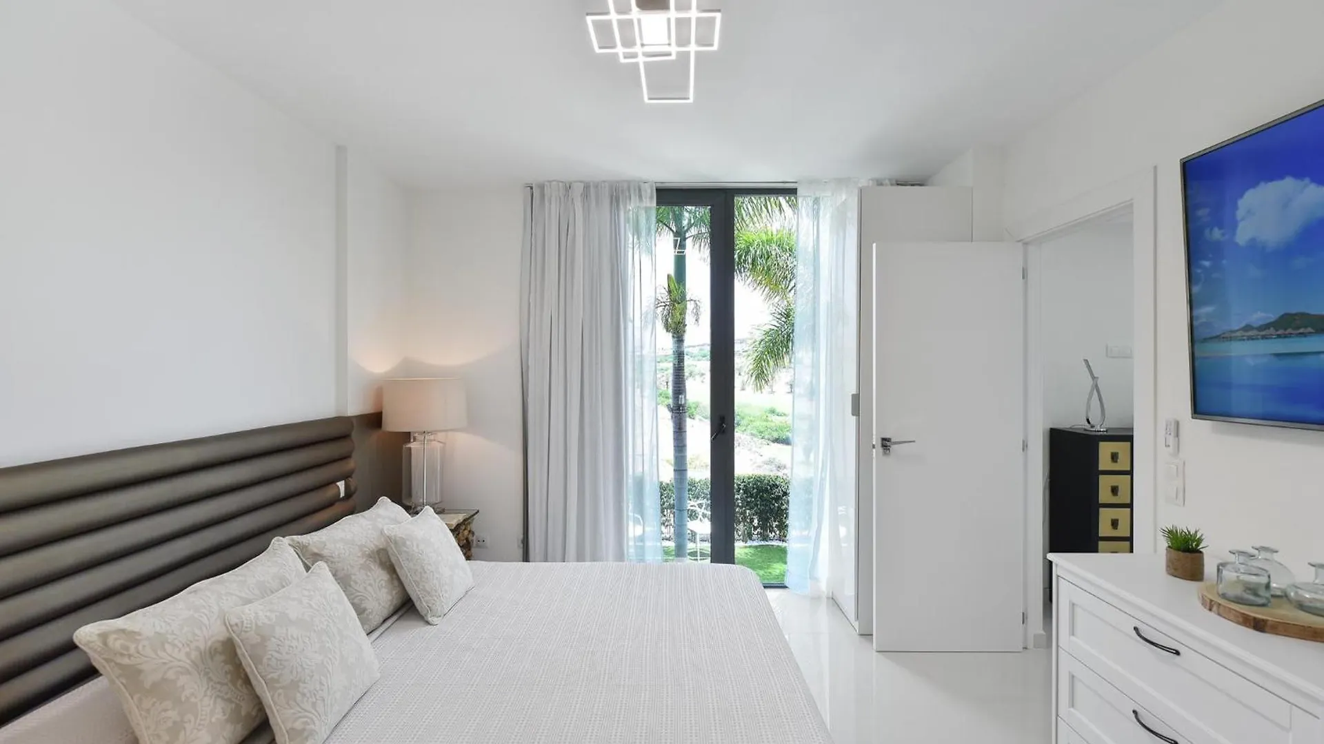 Villa Los Lagos 31 By Villagrancanaria Maspalomas  İspanya